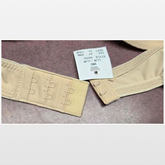 New Nude Convertible Bra Convertible Nude 38D - Picture 10 of 16